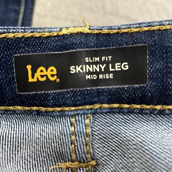 Women’s Lee legend jeans Size 14 M NWT slim fit mid rise - Picture 7 of 9